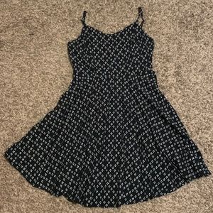 Large navy and white women's sleeveless dress from Old Navy.